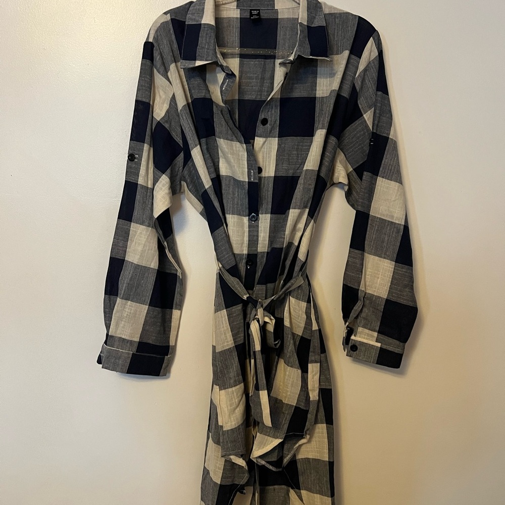 SHEIN Navy and Cream Checkered Long Sleeve Dress